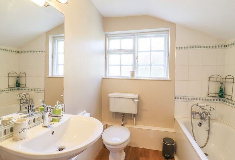 The Garden Flat At Holbecks House