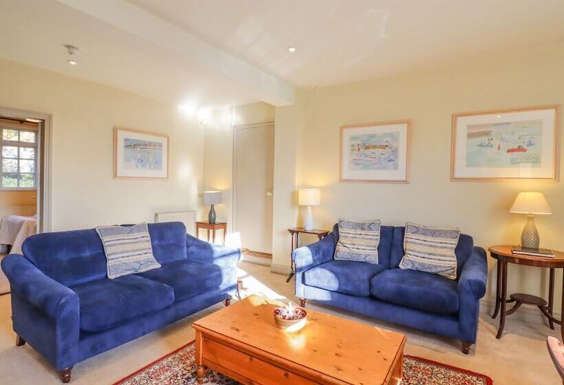 The Garden Flat At Holbecks House