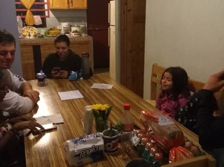 Общежитие Hostal Villas San Miguel