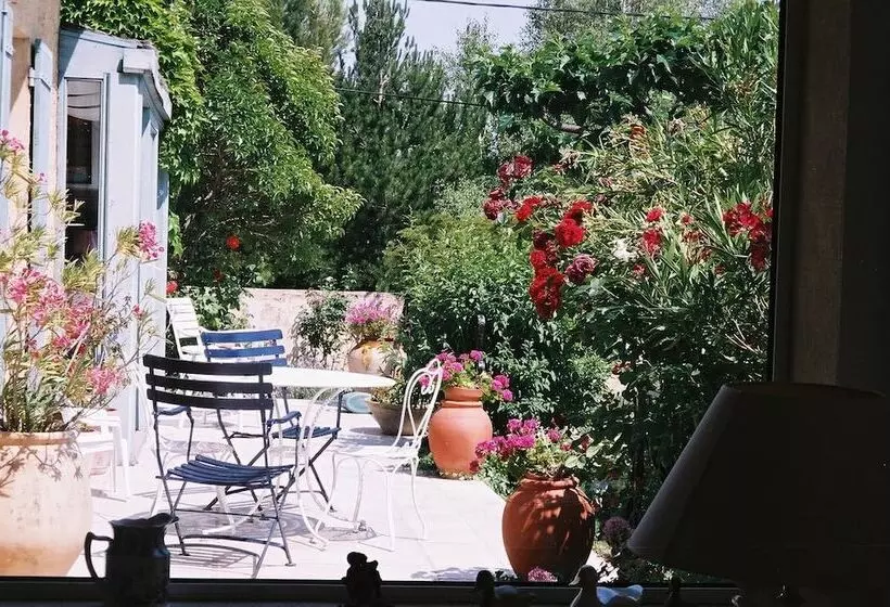 Aamiaismajoitus (B&B) Chambres D Hôtes De Vérédème