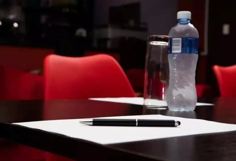 تختخواب و صبحانه Emfuleni Lifestyle