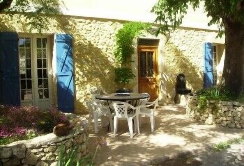 ベッドアンドブレックファースト Gîte Des Figourières