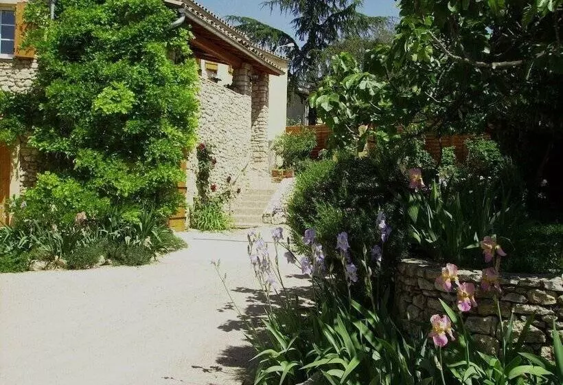 ベッドアンドブレックファースト Gîte Des Figourières