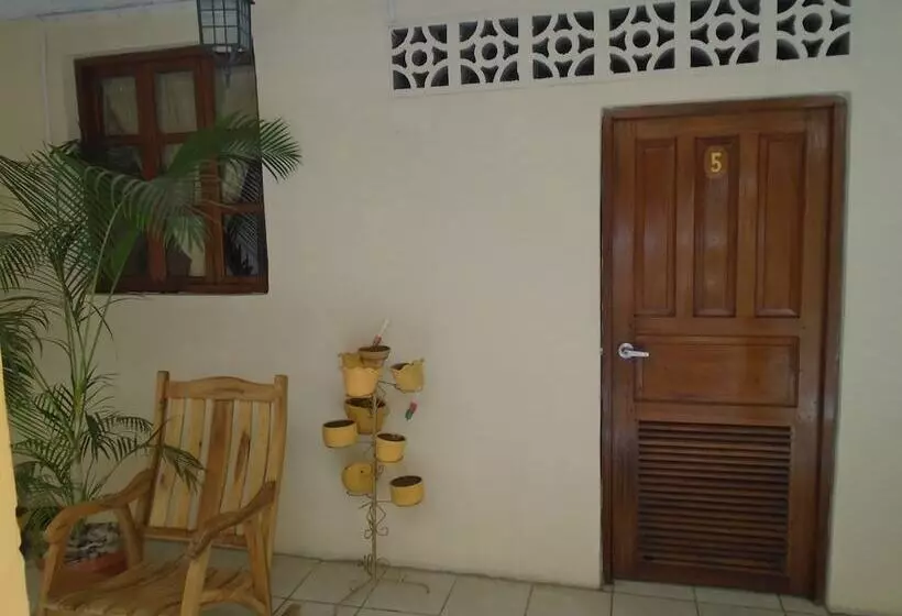 Cardenas Hostal