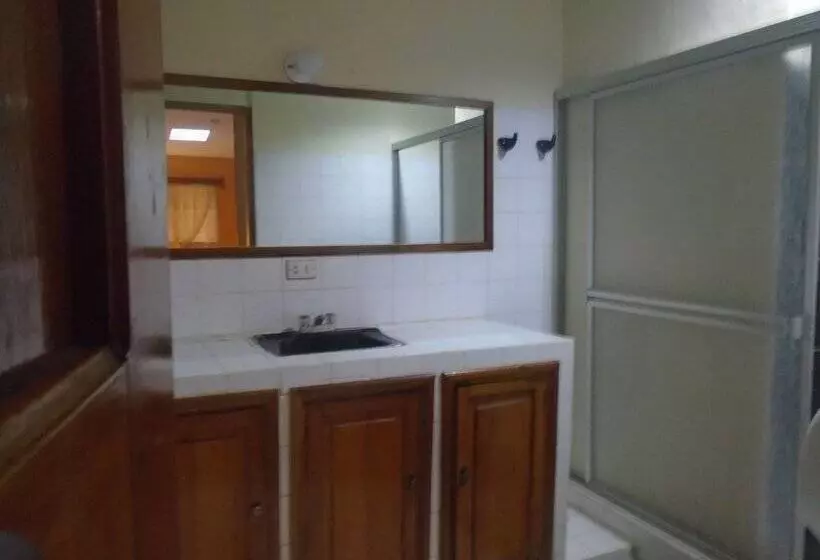 Cardenas Hostal