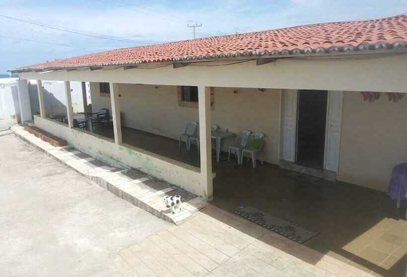 Casa Grande Das Dunas Hostel