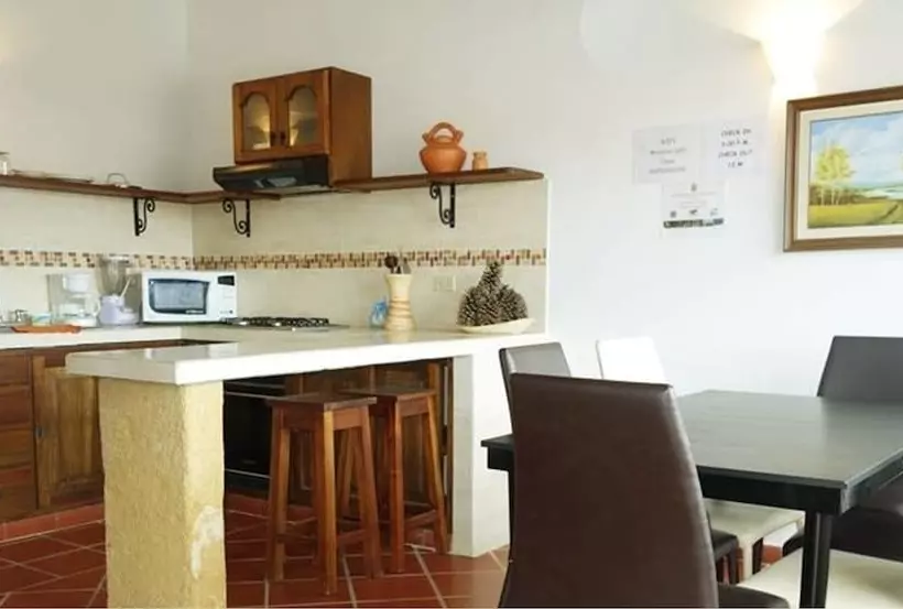 Hostal Everest