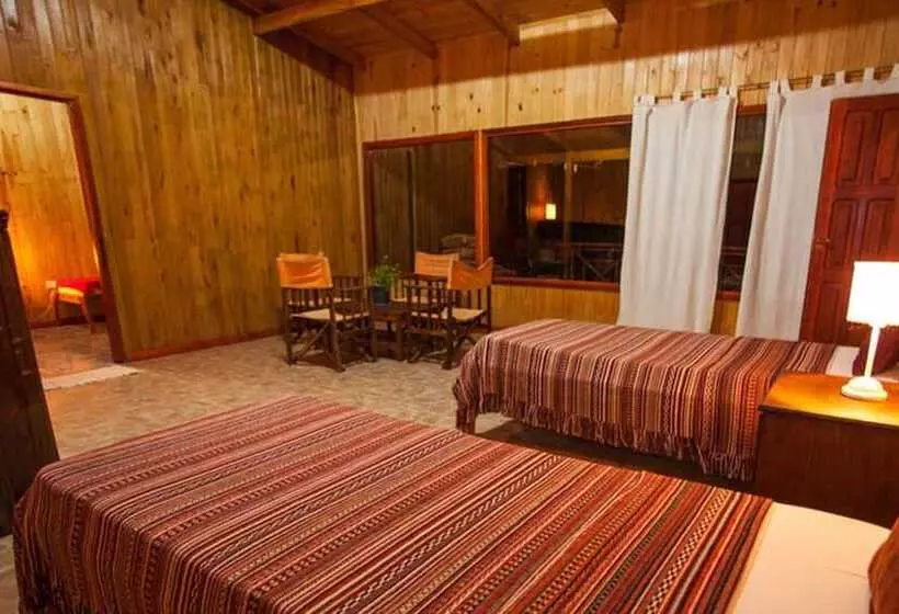 Hotelli Cabañas Don Charles