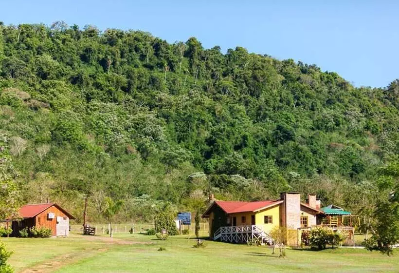 Hotelli Cabañas Don Charles