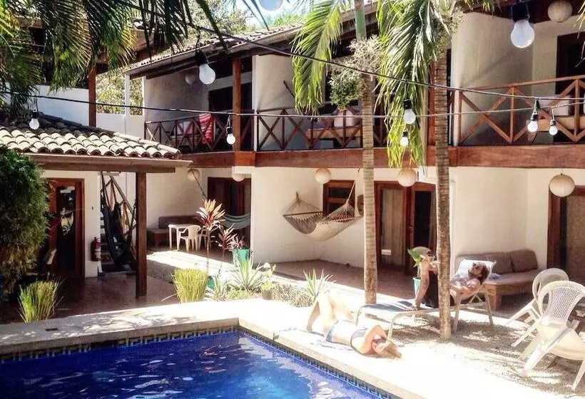 هتل Chocolate Hostel