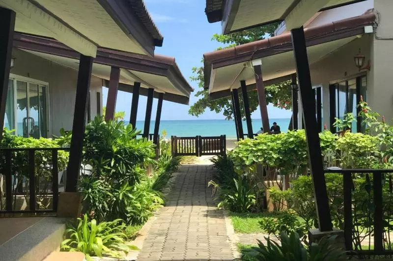 Hotelli Dang Sea Beach Bungalow