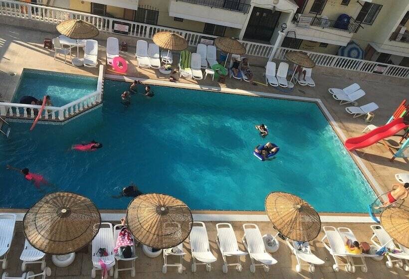 בית מלון כפרי Didyma Apollon