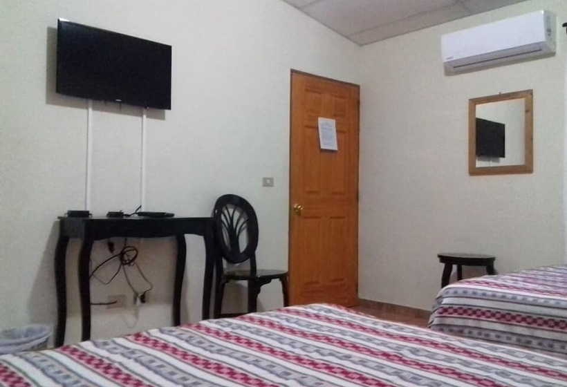 هتل El Pueblito De Don Luis