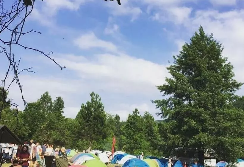 Hotelli Kirkahvesi Garden   Campsite