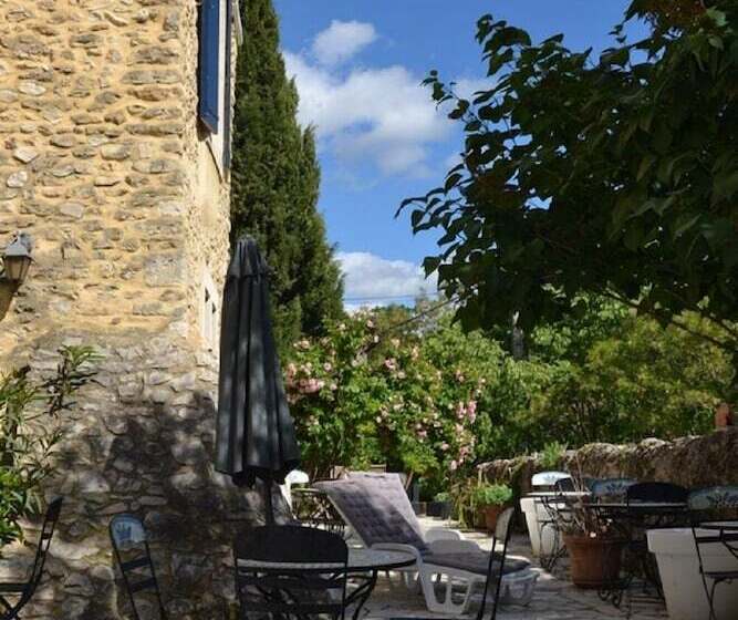 هتل La Bastide De Vaison