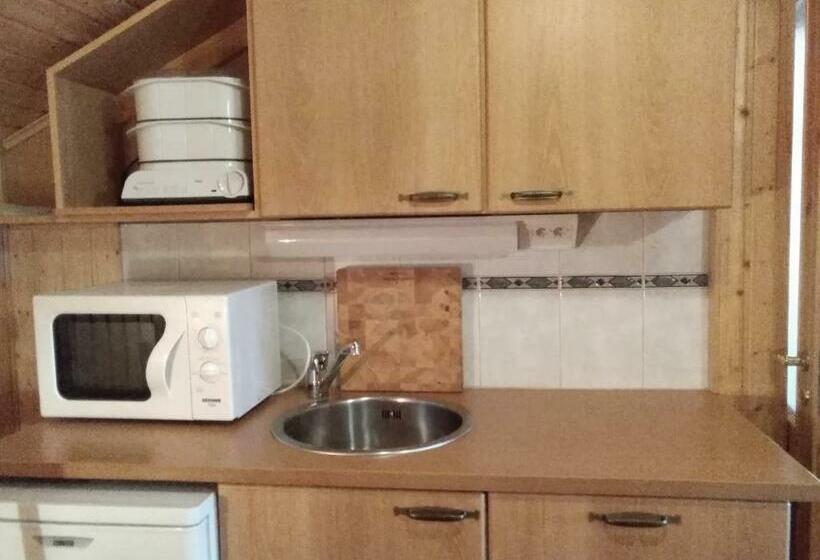 ホテル Li Möhkön Rajakartano Ilomantsi