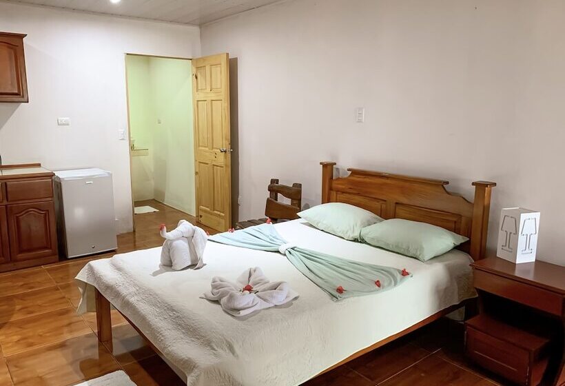 ホテル Los Coquitos Lodge