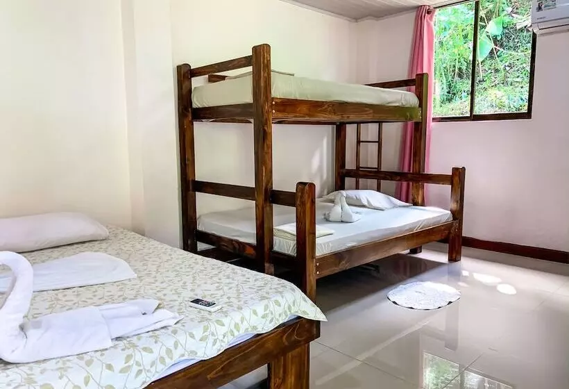 Hotelli Los Coquitos Lodge