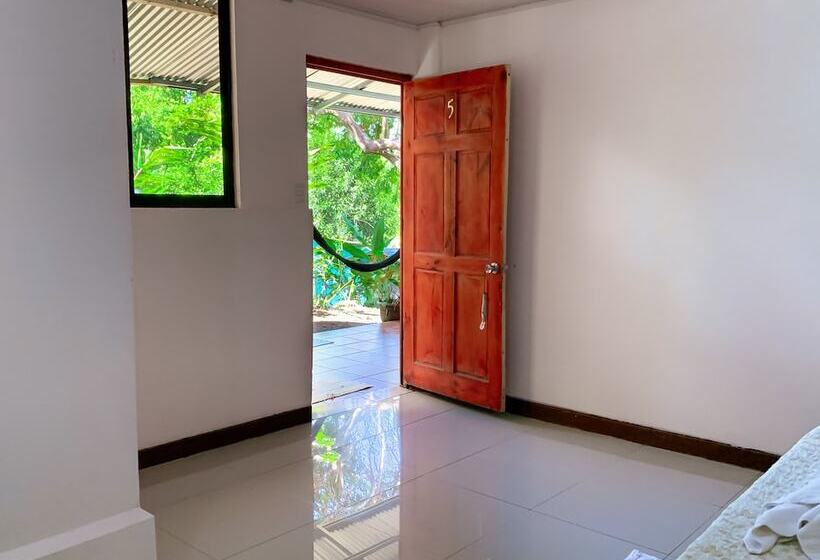 ホテル Los Coquitos Lodge