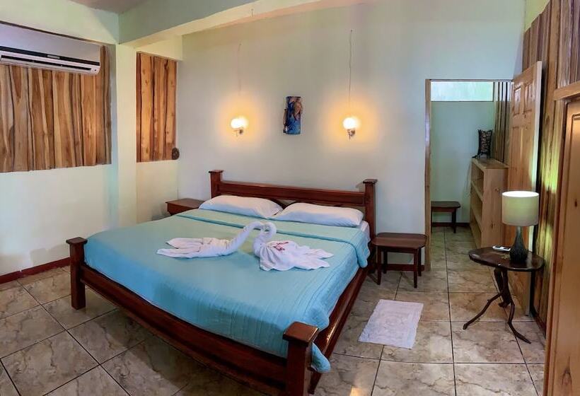 ホテル Los Coquitos Lodge