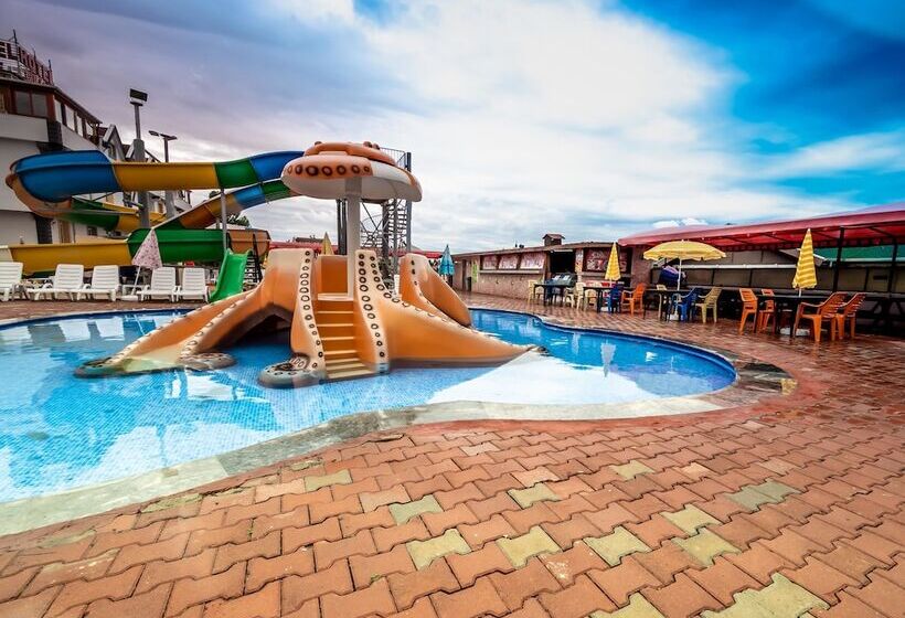 בית מלון כפרי Marmara Life