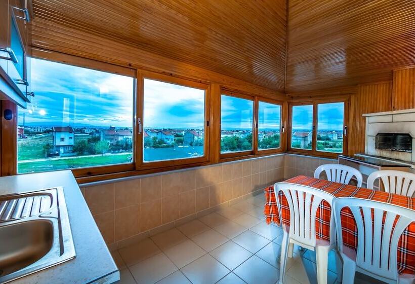 בית מלון כפרי Marmara Life