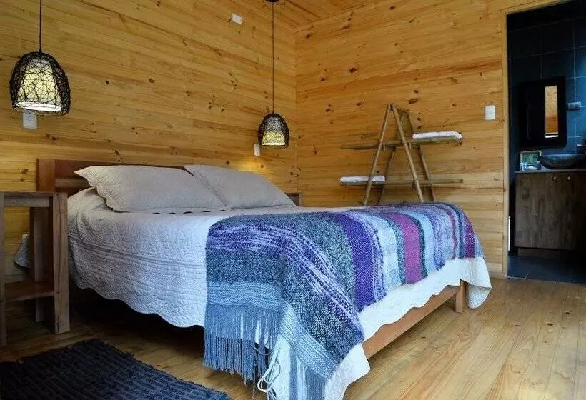 هتل Tripanko Lodge & Bungalows