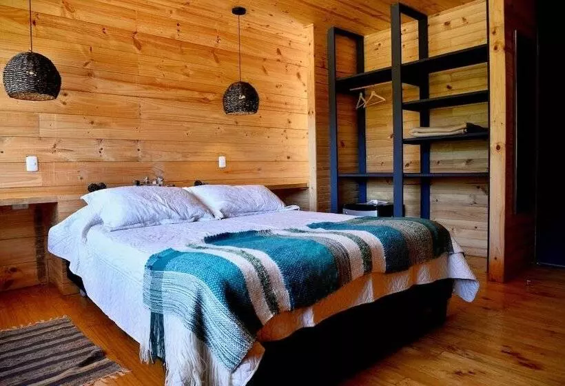 هتل Tripanko Lodge & Bungalows