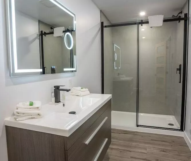 モーテル Le 2020