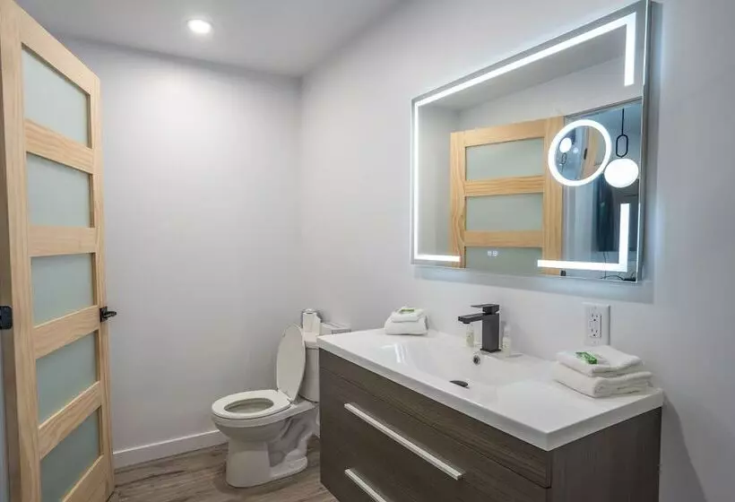 モーテル Le 2020