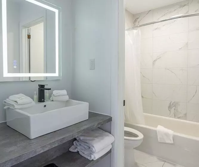 モーテル Le 2020