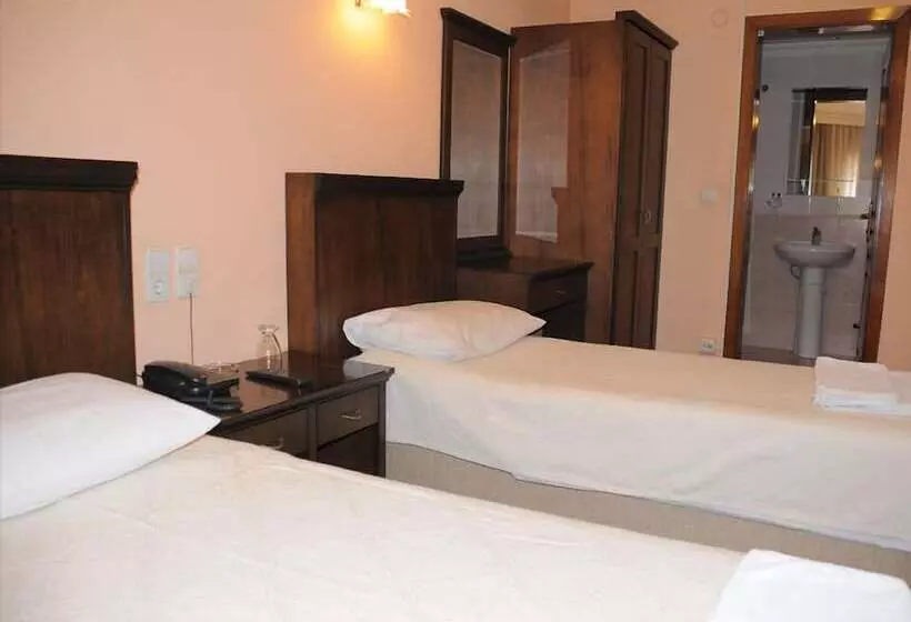 Otel Karaevli