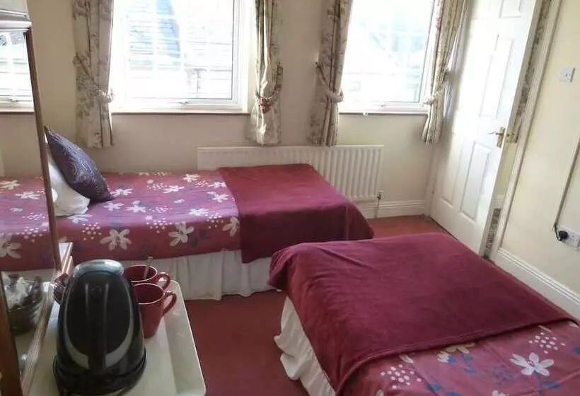 پانسیون Dooley's Townhouse