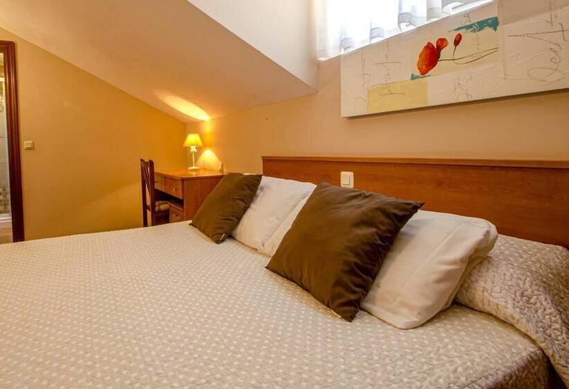 پانسیون Hostal Fimar