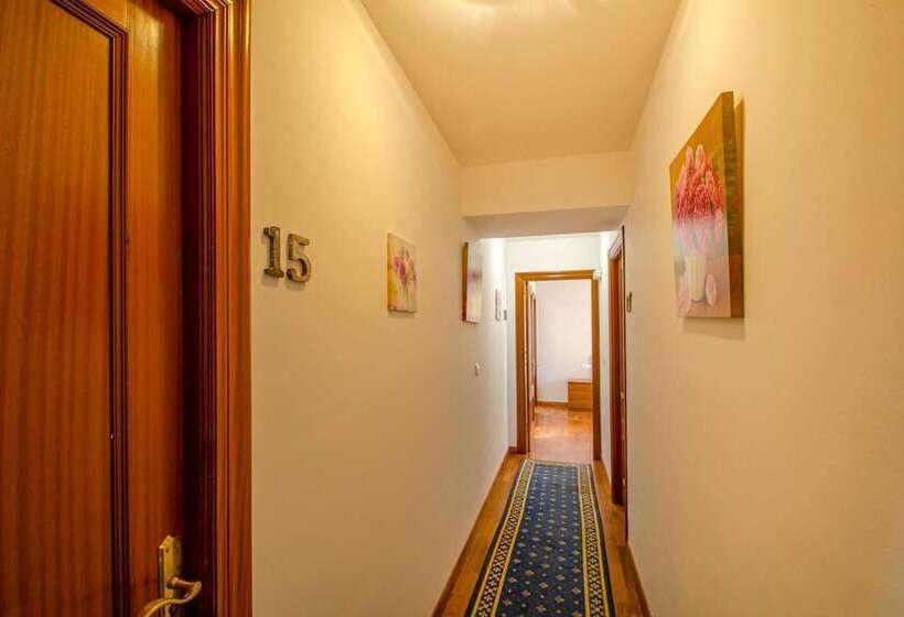 پانسیون Hostal Fimar