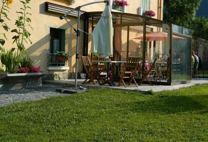 ペンション La Mexicaine Les Gîtes