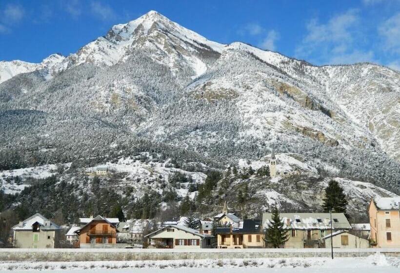 פנסיון La Mexicaine Les Gîtes