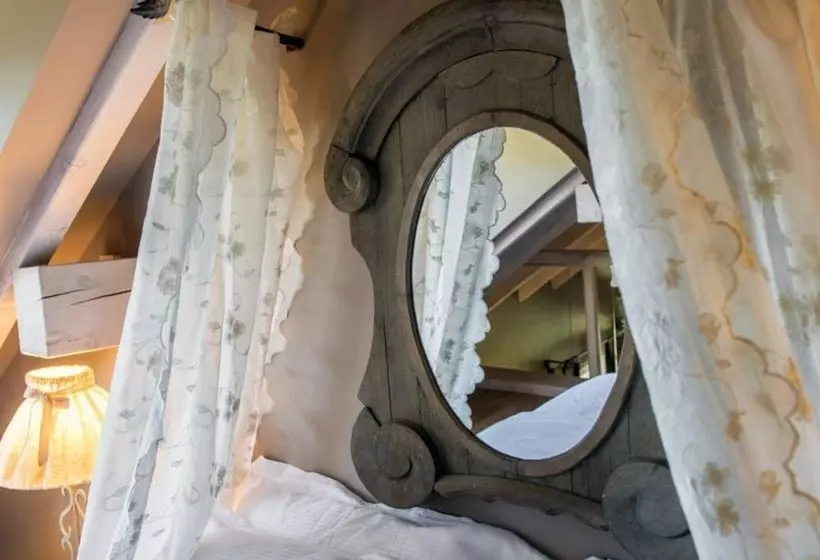 Majatalo Le B. Cottage