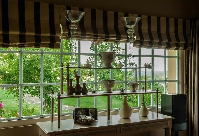 Majatalo Le B. Cottage