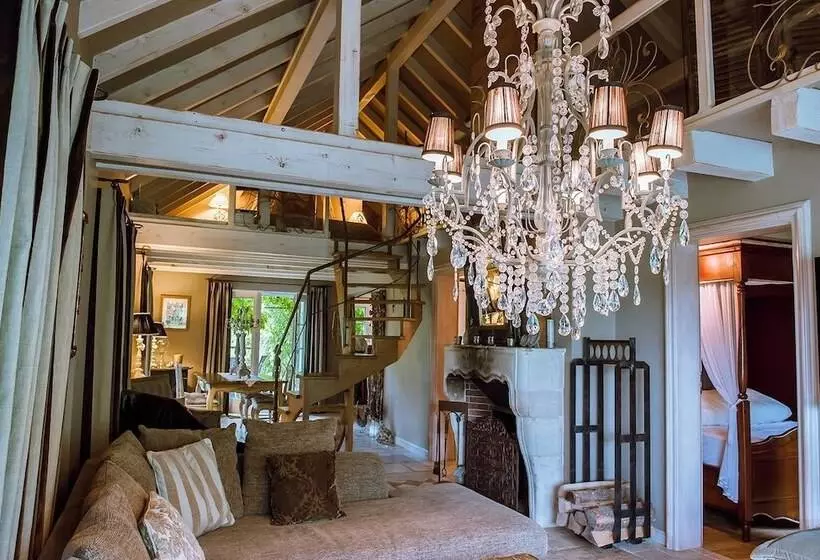 Majatalo Le B. Cottage