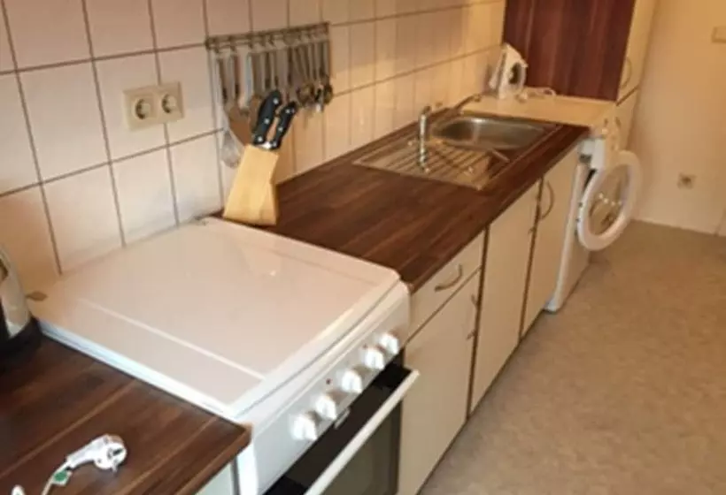ペンション Monteurwohnung Weissenfels