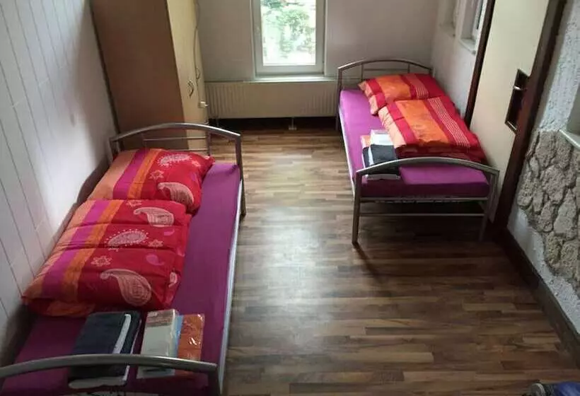 ペンション Monteurwohnung Weissenfels