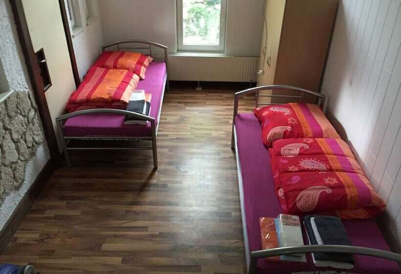 Пансион Monteurwohnung Weissenfels