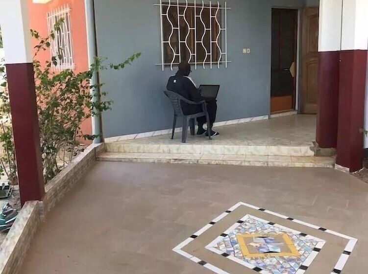 پانسیون Villa Charme