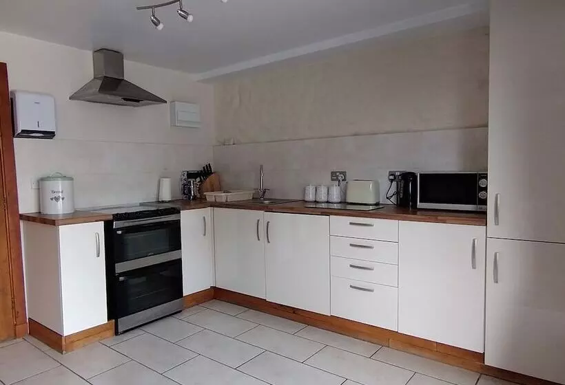 Tyncellar Farm Holiday Cottages
