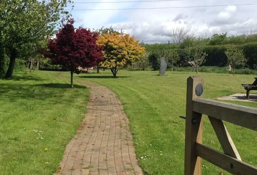 Tyncellar Farm Holiday Cottages