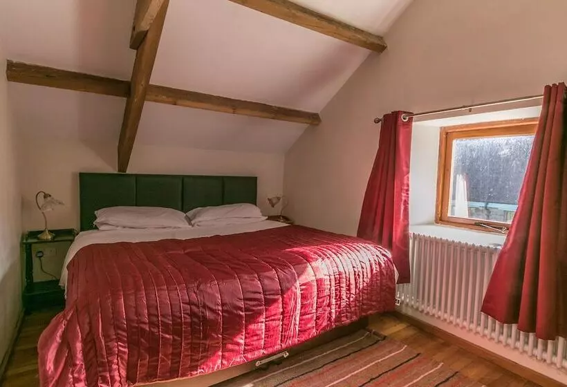 Tyncellar Farm Holiday Cottages
