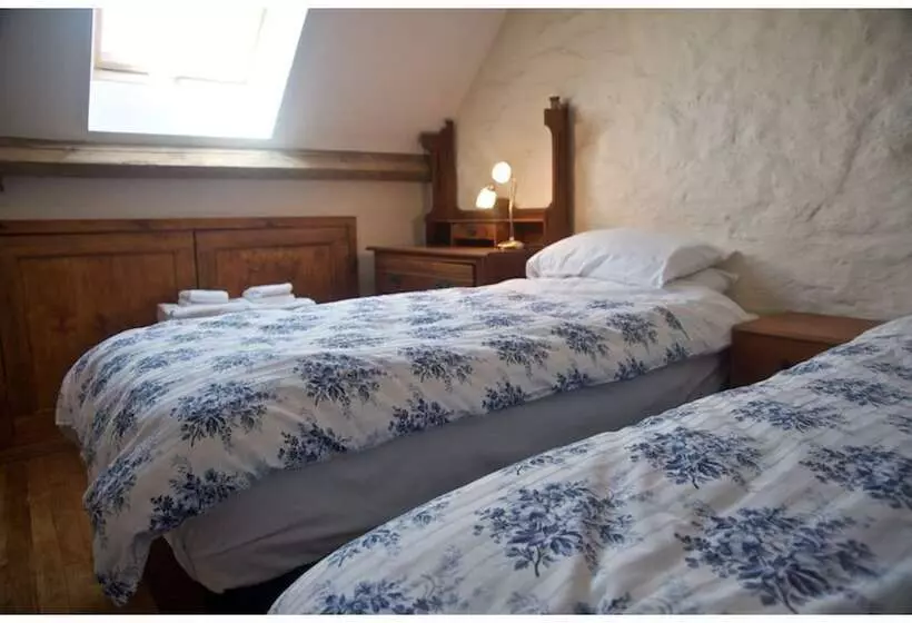 Tyncellar Farm Holiday Cottages