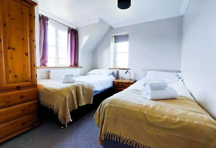 Tyncellar Farm Holiday Cottages