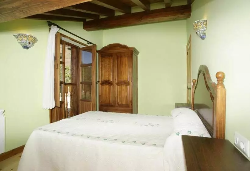 Viviendas Rurales Peña Sagra